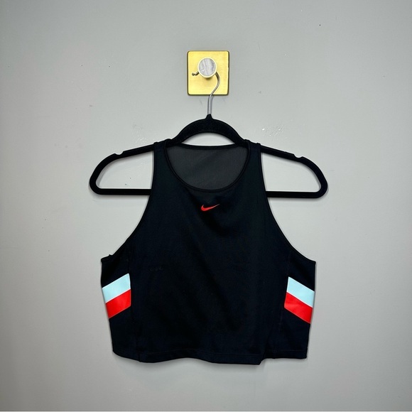 Nike Colorblock Side Striped Cropped Tank Top in Black - Picture 2 of 3